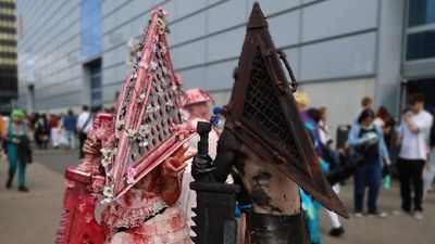 I grew up thinking Pyramid Head was one of the scariest video game villains ever, but thanks to cosplay, I no longer have to hide in fear