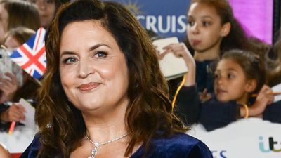 Ruth Jones just showed off a high street denim staple that will see you through every season in style