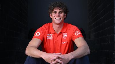 Big-name recruit can be Swans' missing piece: captain