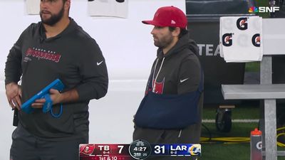 Baker Mayfield Finished the Buccaneers-Rams Game With His Arm in a Sling
