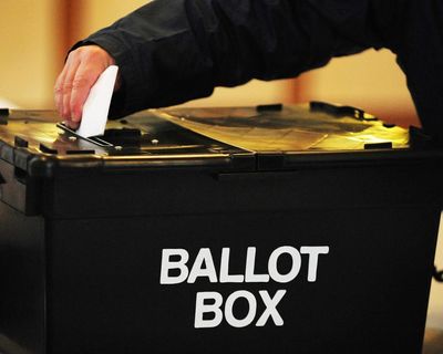 Politicians urge Labour to restore Electoral Commission independence