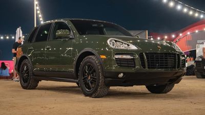 Porsche Completely Restored This First-Generation Cayenne