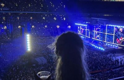 'Greatest year of my life': Anais Gallagher marks the end of the Oasis Live '25 Tour