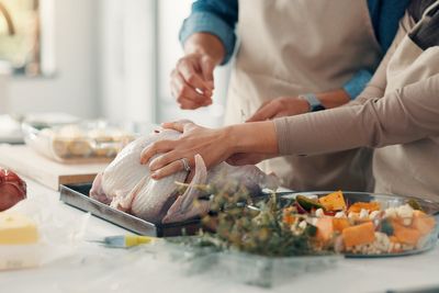 The vital Thanksgiving kitchen tools you need for a foolproof dinner