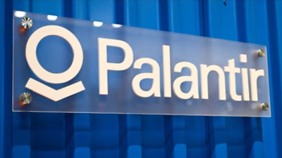 Doctors Outraged: US 'Spying' Tech Giant Given Keys To NHS Patient Records