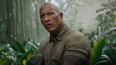 ‘You’re Casually On Vacation And The Rock Stops Next To You.’ See Dwayne Johnson Surprise Fans On The Jumanji 4 Set