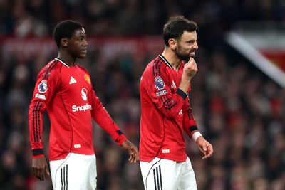 Manchester United vs Everton LIVE: Premier League result, latest updates and reaction after Toffees win