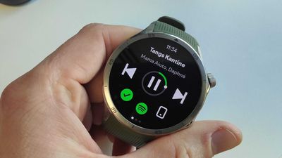 OnePlus just dropped its own Apple Watch SE rival with the affordable Watch Lite