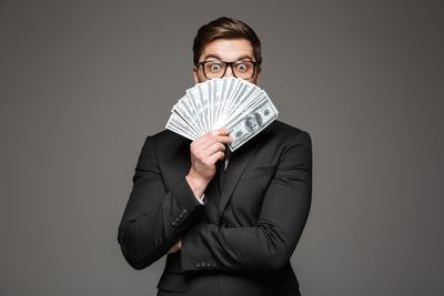 8 Tax Strategies the Top 5% Are Quietly Using in 2025