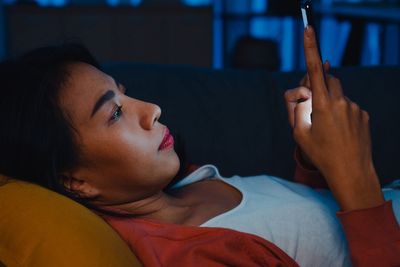 Ofcom urges tech firms to tackle toxic online abuse of women