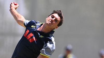 Aussie pace aces gear up ahead of return for Ashes