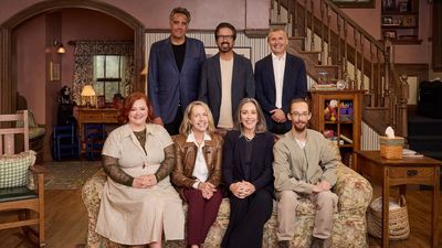 I Watched Everybody Loves Raymond’s 30th Anniversary Reunion Special, And I’m So Glad The Original 9 Seasons Are Streaming For A Rewatch