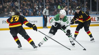 Canucks Reportedly Make Veteran Players Available for Trade, With One Key Omission