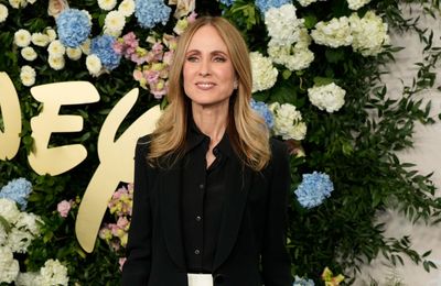 Fox chief needed to 'teach' viewers to embrace Glee