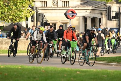 Cycling in London soars by 12% in a year with one in 10 journeys made on dockless e-bikes