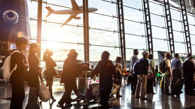 US Transportation Secretary Blasts Pajama Airport Outfits, Demands Americans To Dress For 'Civility'