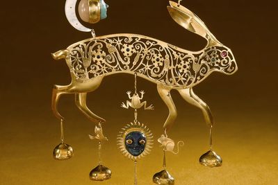Jewelled golden hare that sparked national treasure hunt set for auction