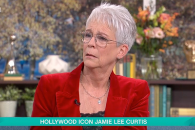 Jamie Lee Curtis breaks down in tears as she compares Princess Diana to Donald Trump