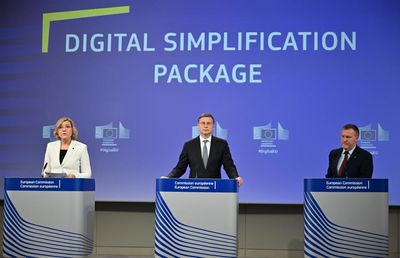 Europe loosens reins on AI – and US takes them off