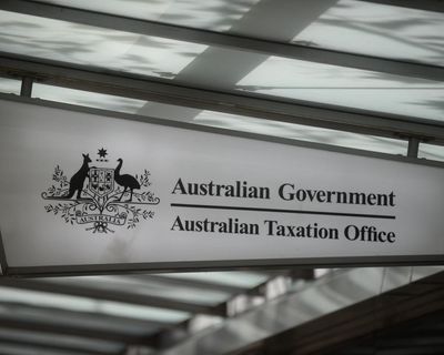 Worker at Australian Taxation Office call centre takes court action demanding ‘same job, same pay’