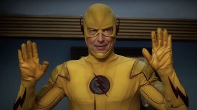 That Time Tom Cavanagh Admitted To Peeing In The Reverse-Flash Suit Thanks To Its Poor Bathroom Design