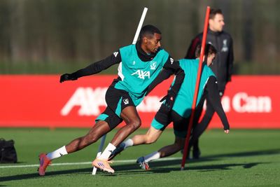 Slot feels guilty about ‘ridiculous’ Liverpool slump and accepts he must prove himself