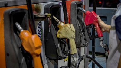 That last squeeze at the gas pump? Mechanic says it could cost you big, with ‘very expensive’ consequences