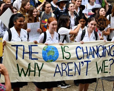 Morning Mail: generational divide on climate, Dutton’s historic unpopularity, factchecking fabric dye health claims