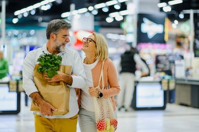 6 “Old School” Habits That Keep Seniors Healthier Than Millennials