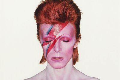 The price of fame? Experts find being a celebrity can shorten your life