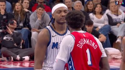 Wendell Carter Jr. Had the Funniest Reaction to Magic-76ers Altercation