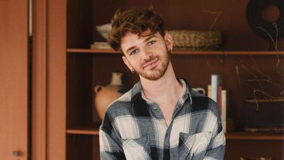 The Surprisingly Simple Color Technique Lone Fox Used to Make This Small Windowless Bathroom Look More Elegant – and No, It Wasn’t Color Drenching