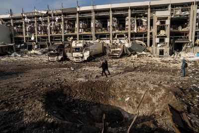 Americans helping Ukrainian war effort call US peace plan a ‘betrayal by Trump’