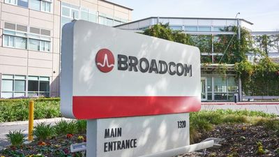 Three Big Catalysts Could Decide Broadcom's Earnings-Day Pop, Analyst Says