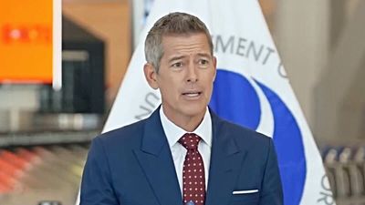 Donald Trump’s transportation secretary wants you to ditch the pajamas and slippers at the airport to solve air travel chaos