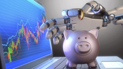 I'm a Financial Planner: Here's How You Can Use AI to Improve Your Finances