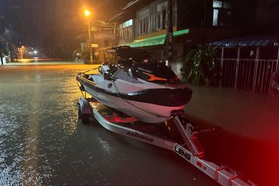 Shots fired at volunteer's jet ski in flooded Hat Yai