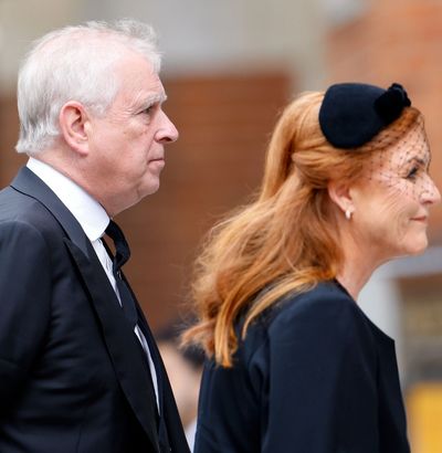 Royal Source Says Princess Beatrice Fears Dad Andrew "Would Be Crushed" If Sarah Ferguson "Met Someone New"