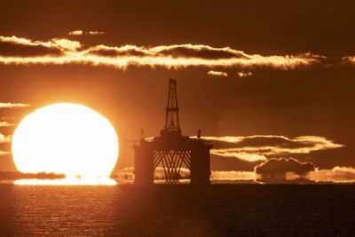 Keeping windfall tax is right thing to do, says Reeves amid concerns over jobs