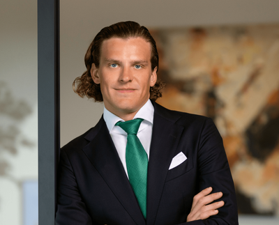 From college dropout to Ironman CEO in 7 years, this Gen Z founder found 'no pain, no gain' from a trip to China and the Shaolin monks