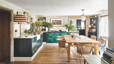 3 Surprising Kitchen Items You Can Add to Mop Water for Boosted Floor Freshness Ahead of Guests – You Probably Already Have Them