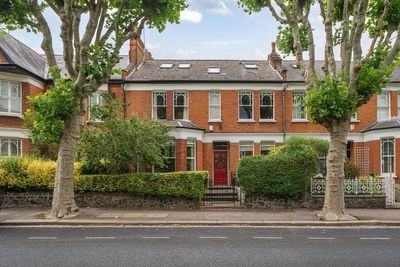 What does a 'mansion' look like in London? £2m homes that will be liable for Reeves' surcharge from 2028