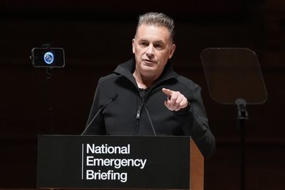 Chris Packham urges MPs to ‘listen to the science’ on climate change