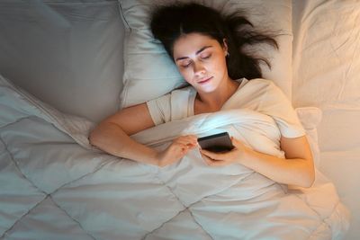 Instagram users are scrolling out of habit not addiction, study finds