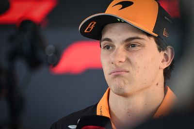 Oscar Piastri sends Lando Norris shock message with Max Verstappen ready to pounce on F1 championship