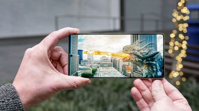 I’m stoked about the Galaxy S26 Ultra's rumored privacy screen, but it could turn out to be its greatest weakness