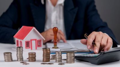 'Something Is Seriously Wrong' With Housing Market: New Homes Are Now Cheaper Than Existing Ones For First Time In 54 Years