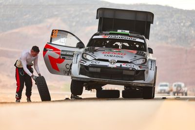 WRC Saudi Arabia: Elfyn Evans suffers puncture as victory battle heats ups