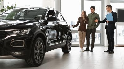 How Dealerships Hide Maintenance Costs in “Free” Packages