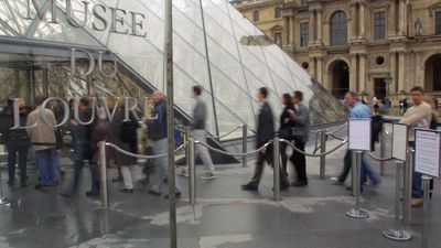 Louvre Museum to hike ticket price by 45 percent for non-EU visitors